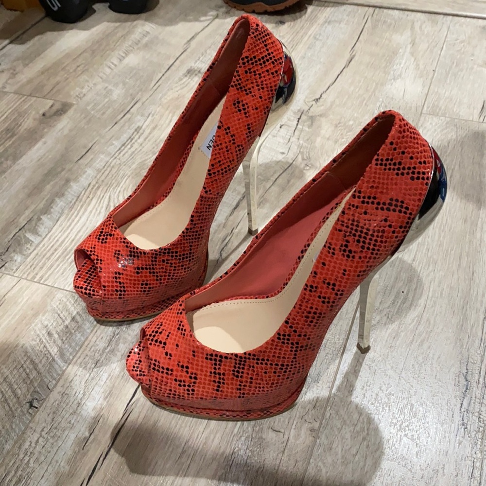 Steve Madden heels